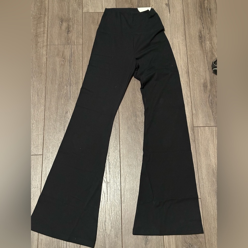 Offline by Aerie OG high waisted cotton flare leggings size small - Picture 3 of 6
